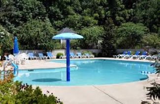 Claremont community pool